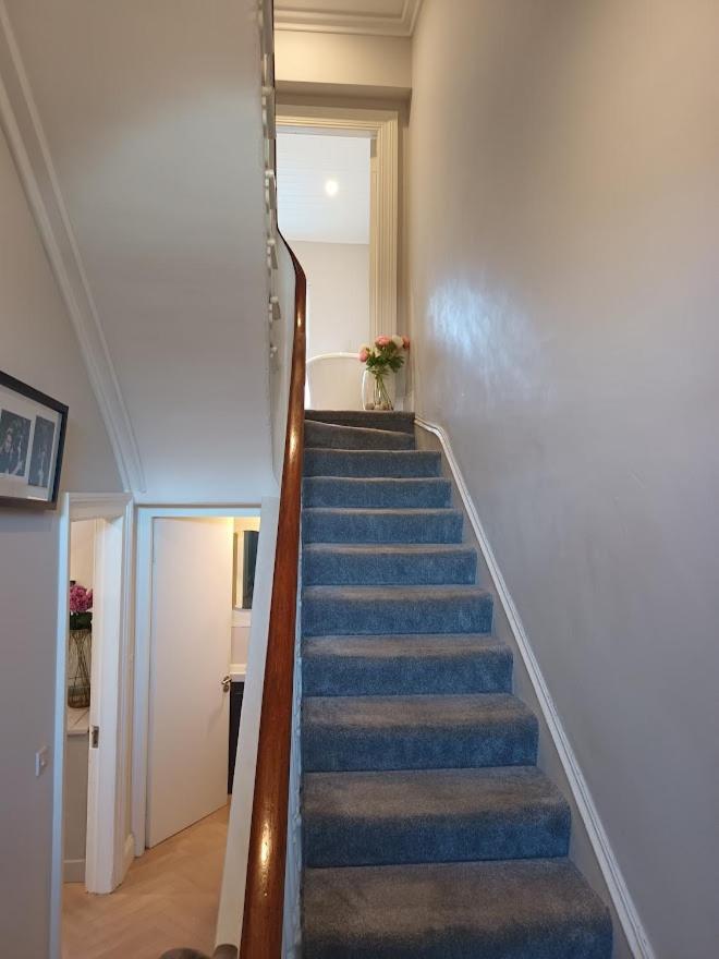 Eglinton Road - Super King - Ensuite Bray Bagian luar foto